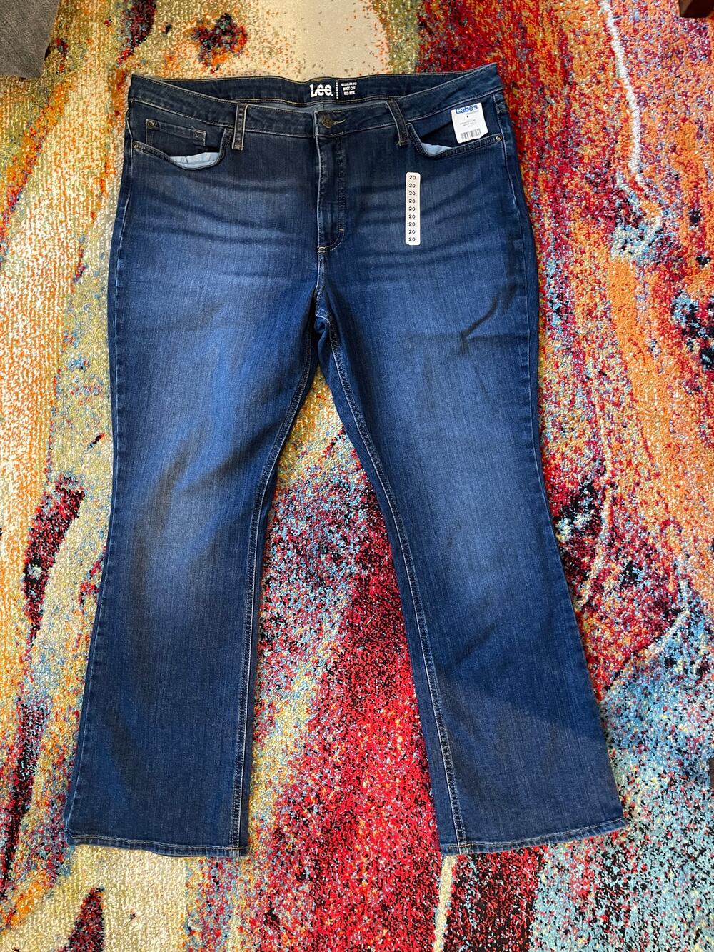 Lee Women's Jeans NEW regular fit boot cut midrise Size 20 Denim